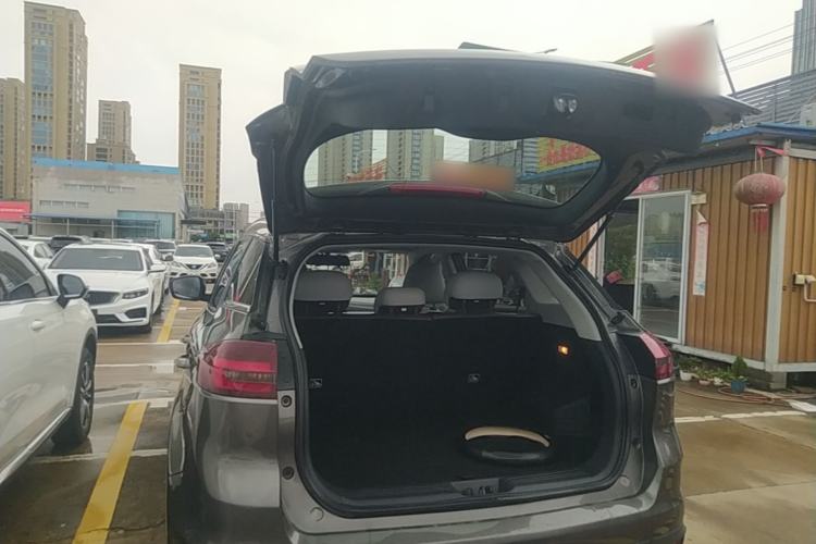 Used Geely Auto Emgrand X7 Sport 2022 1.8TD DCT Zhiya Trim Trunk
