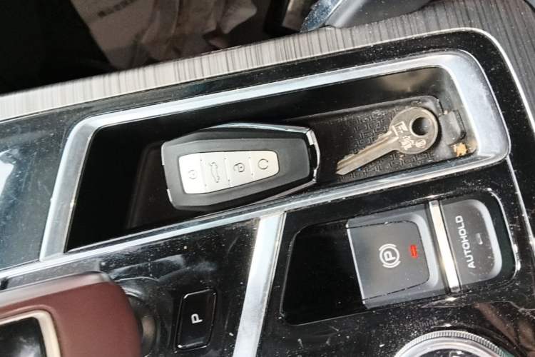 Used Geely Auto Emgrand X7 Sport 2022 Boyue X 1.8TD DCT ZhiZun Edition Vehicle Key