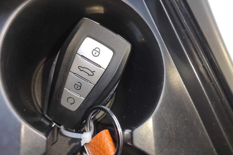 Used Geely Auto Emgrand X7 Sport 2022 Boyue X 1.8TD DCT Smart Model Vehicle Key