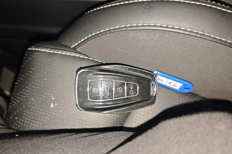 Used Geely Auto Emgrand X7 Sport 2022 Boyue X 1.8TD DCT ZhiShang Model Vehicle Key