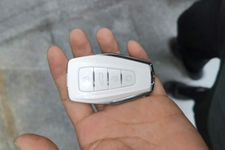 Used Geely Auto Emgrand X7 Sport 2022 Boyue X 1.8TD DCT Smart Model Vehicle Key