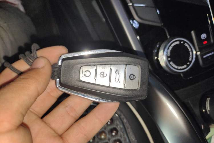 Used Geely Auto Emgrand X7 Sport 2022 Boyue X 1.8TD DCT Smart Model Vehicle Key