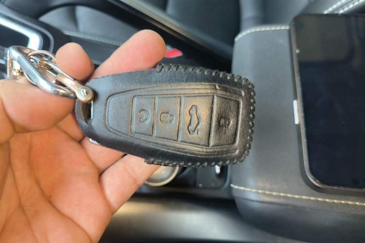 Used Geely Auto Emgrand X7 Sport 2022 Boyue X 1.8TD DCT Smart Model Vehicle Key