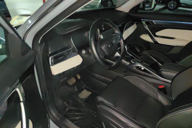Used Geely Auto Emgrand X7 Sport 2022 Boyue X 1.8TD DCT Smart Model Driver Seat