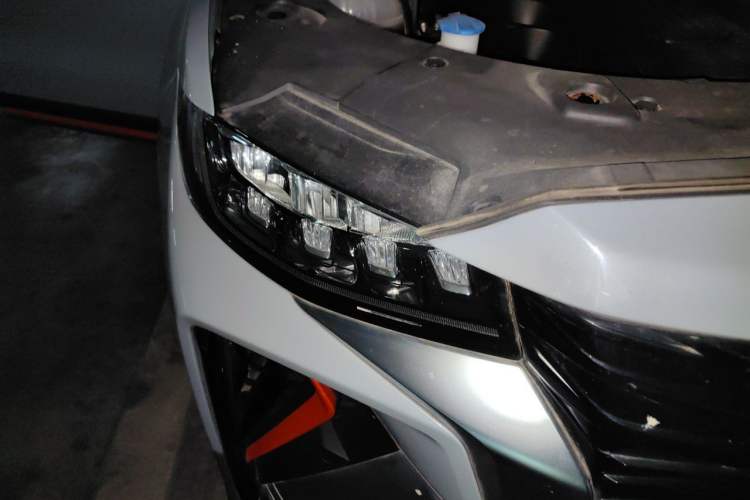 Used Geely Auto Emgrand X7 Sport 2022 Boyue X 1.8TD DCT Smart Model Right Front Headlight