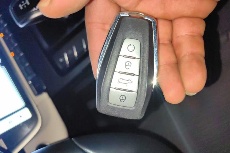 Used Geely Auto Emgrand X7 Sport 2022 Boyue X 1.8TD DCT Smart Model Vehicle Key