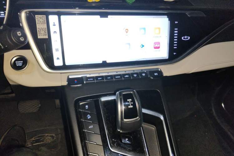 Used Geely Auto Emgrand X7 Sport 2022 Boyue X 1.8TD DCT ZhiZun Edition Audio And AC Panel