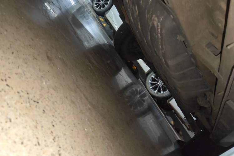 Used Geely Auto Emgrand X7 Sport 2022 Boyue X 1.8TD DCT Smart Model Chassis Front Left