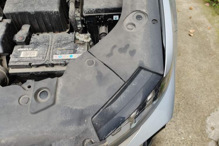 Used Geely Auto Emgrand X7 Sport 2022 Boyue X 1.8TD DCT Smart Model Engine Bay Left