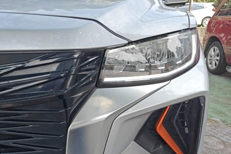 Used Geely Auto Emgrand X7 Sport 2022 Boyue X 1.8TD DCT ZhiZun Edition Left Front Headlight