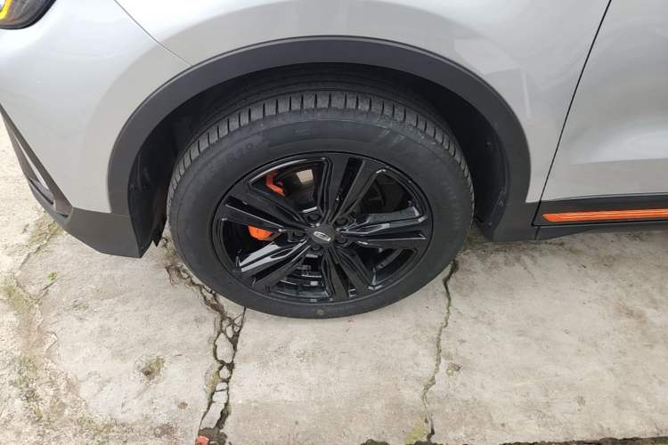 Used Geely Auto Emgrand X7 Sport 2022 Boyue X 1.8TD DCT Smart Edition Left Front Wheel Hub
