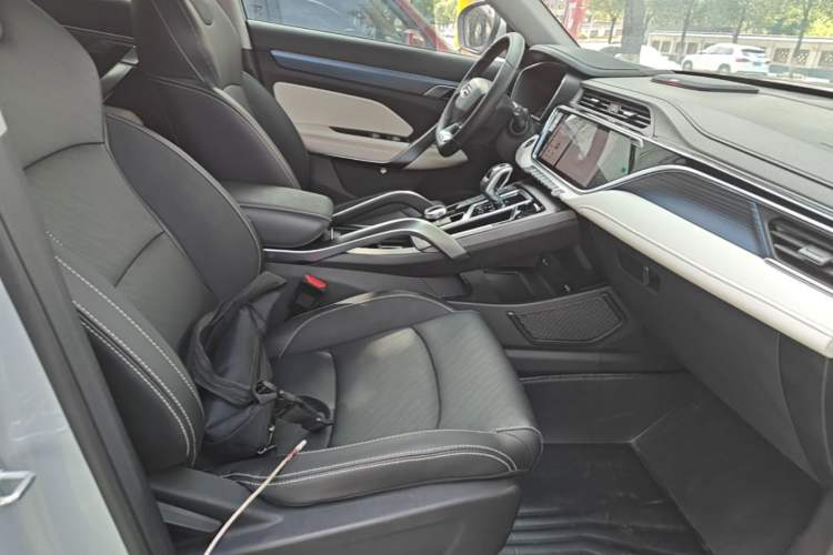 Used Geely Auto Emgrand X7 Sport 2022 Boyue X 1.8TD DCT ZhiZun Edition Right Front Seat