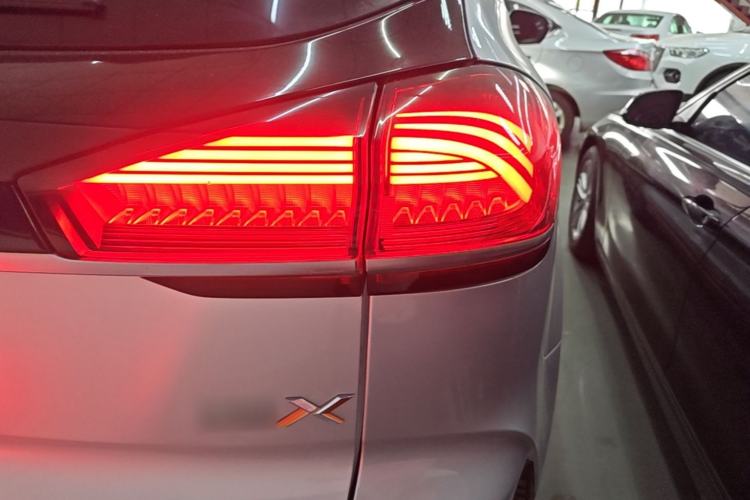 Used Geely Auto Emgrand X7 Sport 2022 Boyue X 1.8TD DCT Smart Model Right Rear Taillight