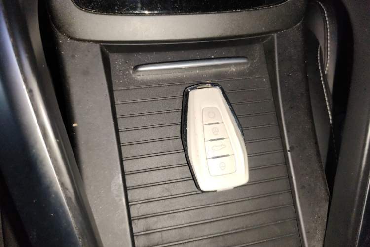 Used Geely Auto Emgrand X7 Sport 2022 Boyue X 1.8TD DCT ZhiZun Edition Vehicle Key