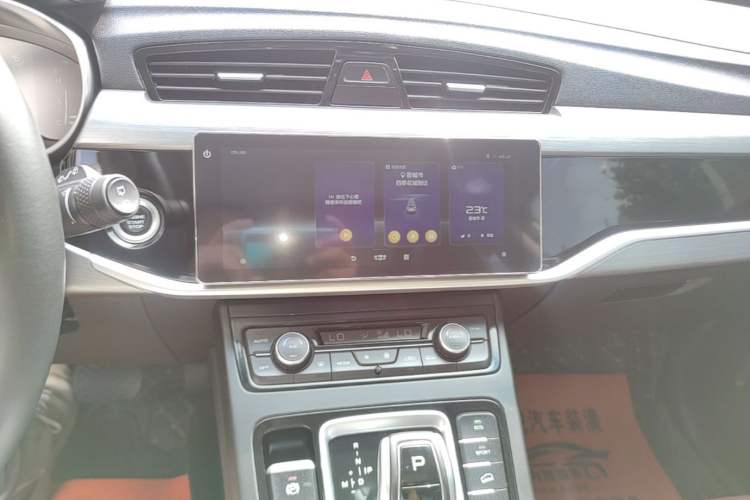 Used Geely Auto Emgrand X7 Sport 2022 1.8TD DCT Zhiya Trim Audio And AC Panel