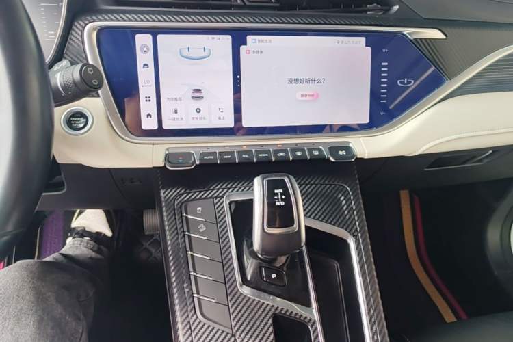 Used Geely Auto Emgrand X7 Sport 2022 Boyue X 1.8TD DCT Smart Model Audio And AC Panel