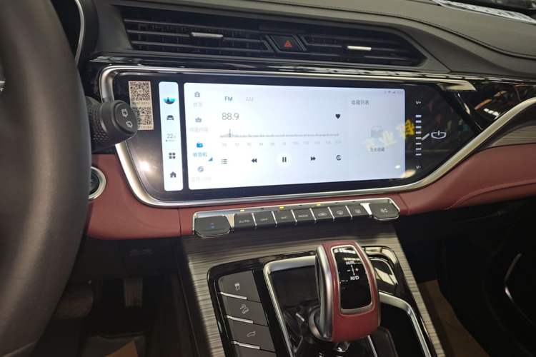 Used Geely Auto Emgrand X7 Sport 2022 Boyue X 1.8TD DCT ZhiZun Edition Audio And AC Panel