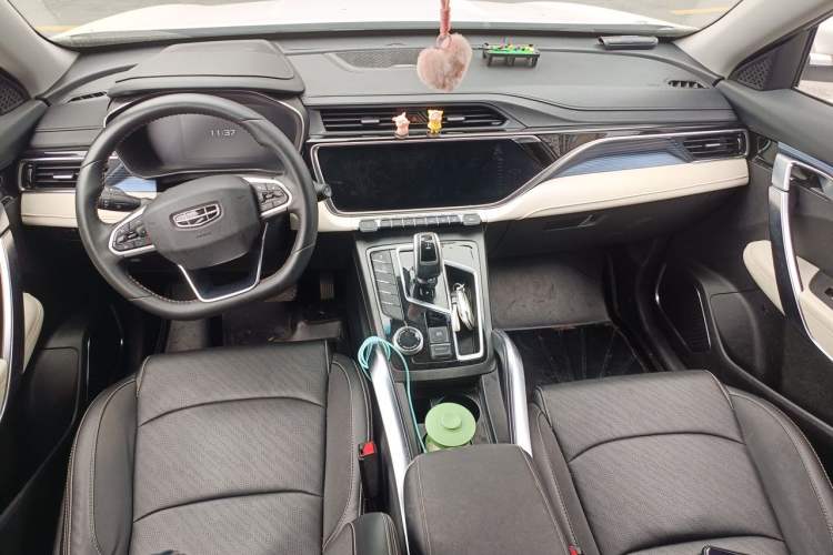 Used Geely Auto Emgrand X7 Sport 2022 Boyue X 1.8TD DCT Smart Model Center Console