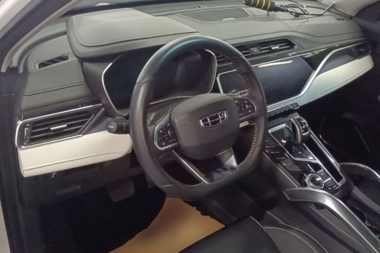 Used Geely Auto Emgrand X7 Sport 2022 Boyue X 1.8TD DCT Smart Model Center Console