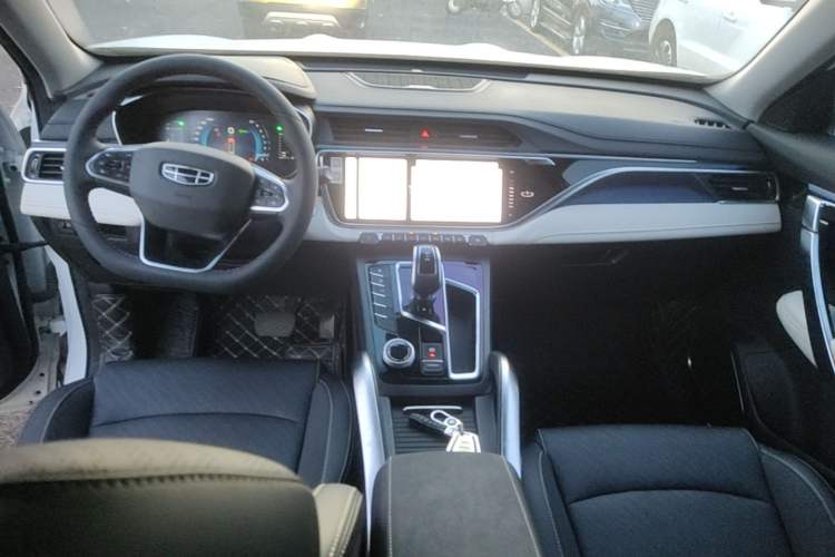 Used Geely Auto Emgrand X7 Sport 2022 Boyue X 1.8TD DCT ZhiZun Edition Center Console