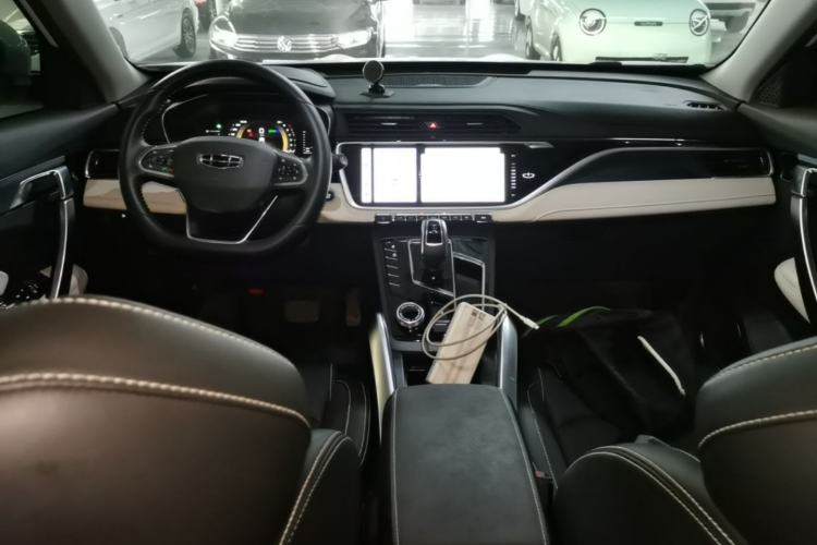 Used Geely Auto Emgrand X7 Sport 2022 Boyue X 1.8TD DCT Smart Model Center Console