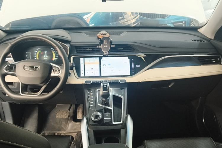 Used Geely Auto Emgrand X7 Sport 2022 Boyue X 1.8TD DCT ZhiZun Edition Center Console