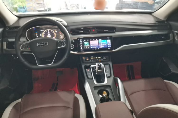 Used Geely Auto Emgrand X7 Sport 2022 1.8TD DCT Zhiya Trim Center Console