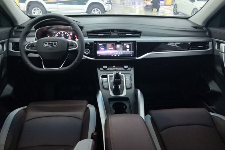 Used Geely Auto Emgrand X7 Sport 2022 1.8TD DCT Zhiya Trim Center Console