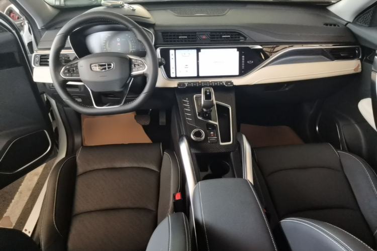 Used Geely Auto Emgrand X7 Sport 2022 Boyue X 1.8TD DCT ZhiZun Edition Center Console