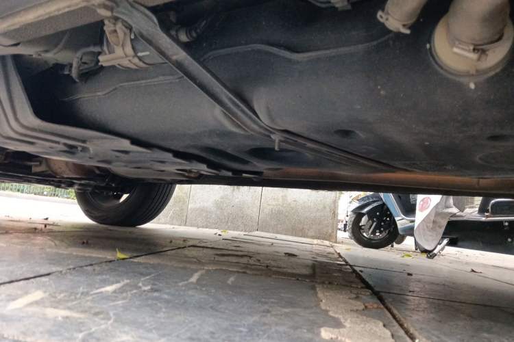 Used Geely Auto Emgrand X7 Sport 2022 1.8TD DCT Zhiya Trim Chassis Rear Left