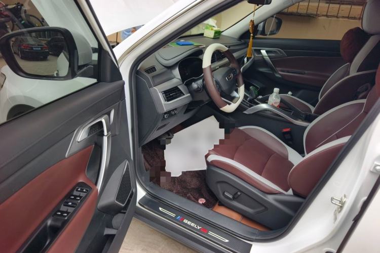 Used Geely Auto Emgrand X7 Sport 2022 1.8TD DCT Zhiya Trim Driver Seat