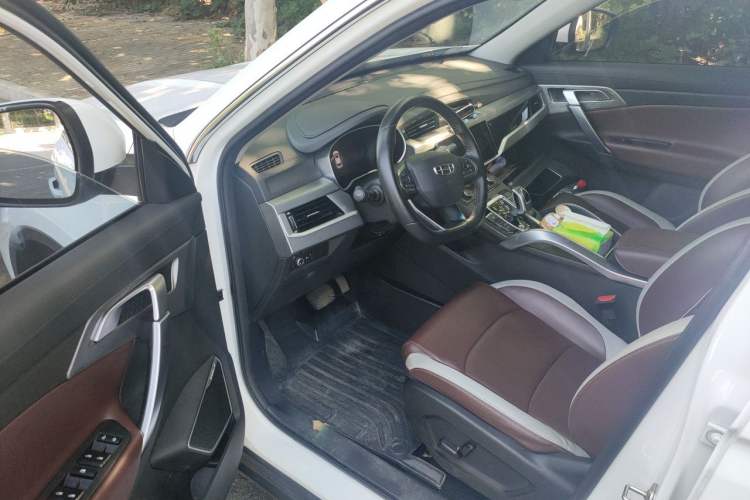 Used Geely Auto Emgrand X7 Sport 2022 1.8TD DCT Zhiya Trim Driver Seat