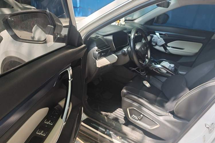 Used Geely Auto Emgrand X7 Sport 2022 Boyue X 1.8TD DCT Smart Model Driver Seat