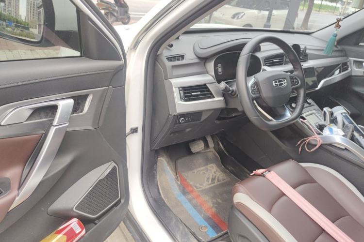 Used Geely Auto Emgrand X7 Sport 2022 1.8TD DCT Zhiya Trim Driver Seat