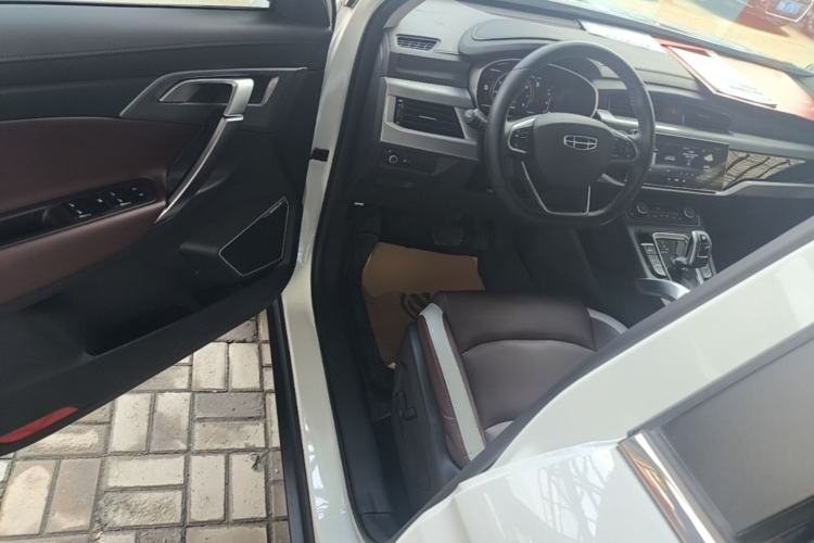 Used Geely Auto Emgrand X7 Sport 2022 1.8TD DCT Zhiya Trim Driver Seat