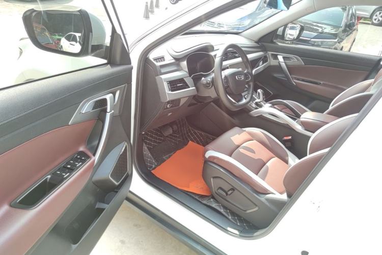 Used Geely Auto Emgrand X7 Sport 2022 1.8TD DCT Zhiya Trim Driver Seat