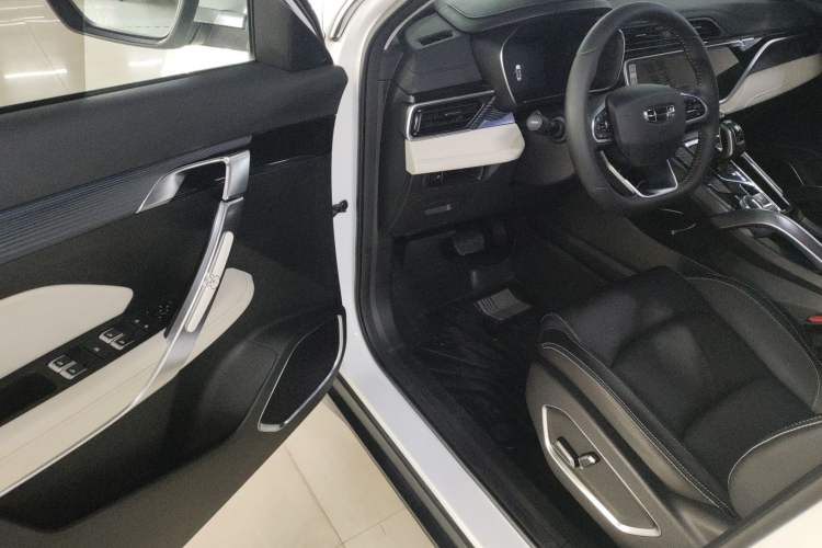 Used Geely Auto Emgrand X7 Sport 2022 Boyue X 1.8TD DCT ZhiZun Edition Driver Seat