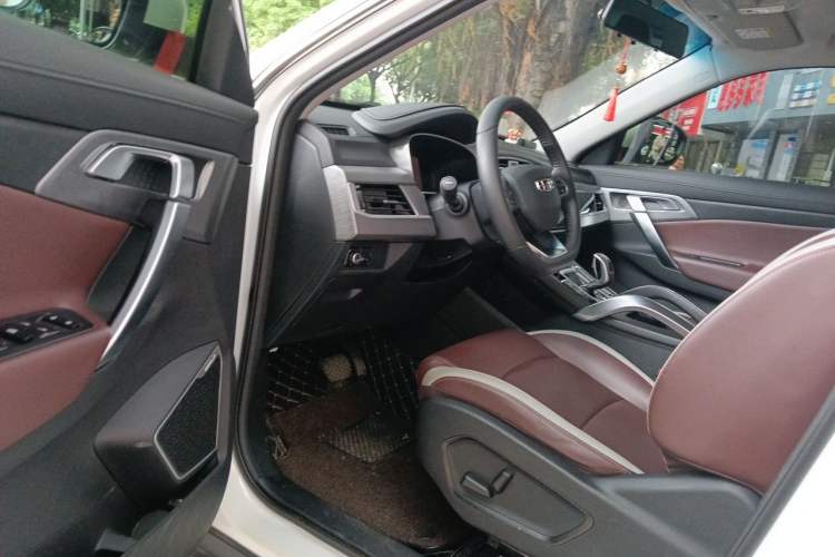 Used Geely Auto Emgrand X7 Sport 2022 1.8TD DCT Zhiya Trim Driver Seat
