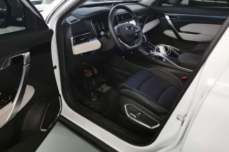 Used Geely Auto Emgrand X7 Sport 2022 Boyue X 1.8TD DCT Smart Model Driver Seat
