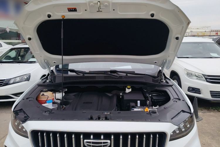 Used Geely Auto Emgrand X7 Sport 2022 1.8TD DCT Zhiya Trim Engine Bay