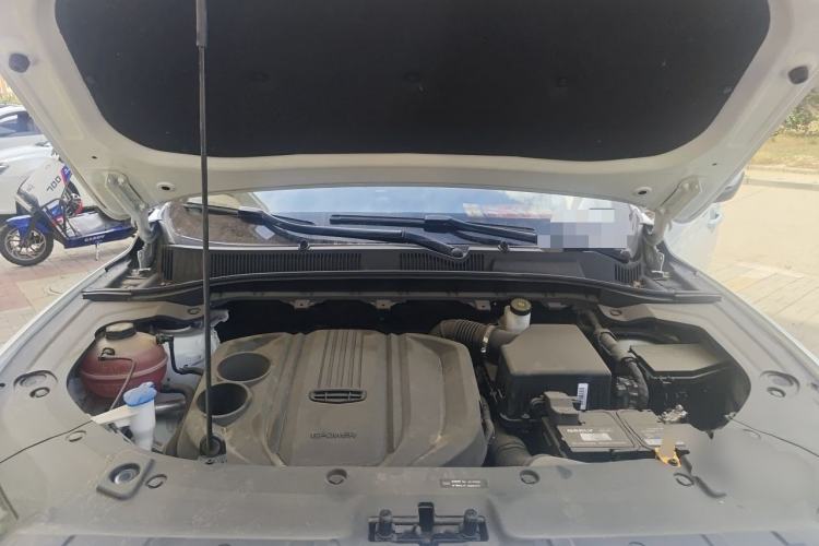Used Geely Auto Emgrand X7 Sport 2022 1.8TD DCT Zhiya Trim Engine Bay