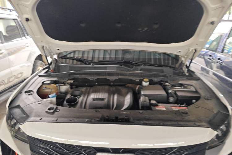 Used Geely Auto Emgrand X7 Sport 2022 Boyue X 1.8TD DCT Smart Model Engine Bay