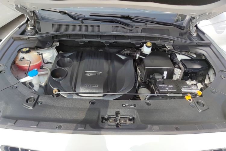 Used Geely Auto Emgrand X7 Sport 2022 1.8TD DCT Zhiya Trim Engine Bay