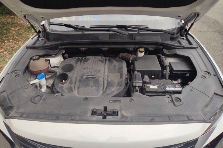 Used Geely Auto Emgrand X7 Sport 2022 Boyue X 1.8TD DCT ZhiShang Model Engine Bay