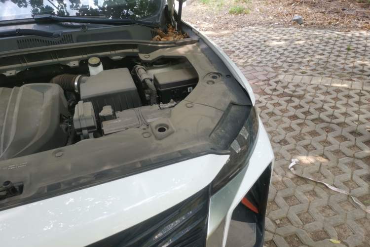 Used Geely Auto Emgrand X7 Sport 2022 Boyue X 1.8TD DCT Smart Model Engine Bay Left