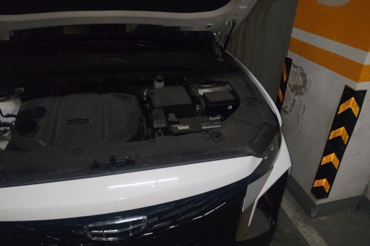 Used Geely Auto Emgrand X7 Sport 2022 Boyue X 1.8TD DCT ZhiShang Model Engine Bay Left