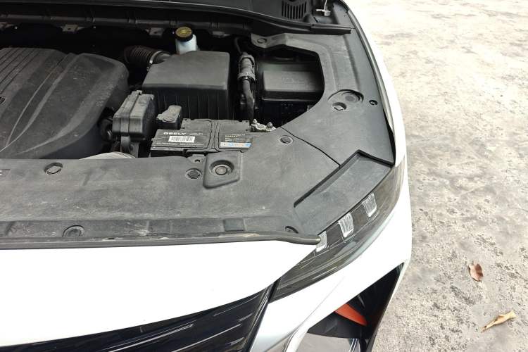 Used Geely Auto Emgrand X7 Sport 2022 Boyue X 1.8TD DCT Smart Model Engine Bay Left