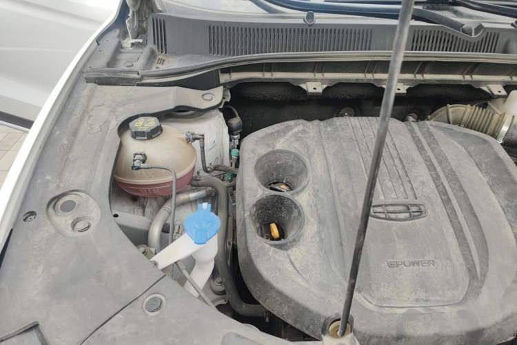 Used Geely Auto Emgrand X7 Sport 2022 1.8TD DCT Zhiya Trim Engine Bay Right