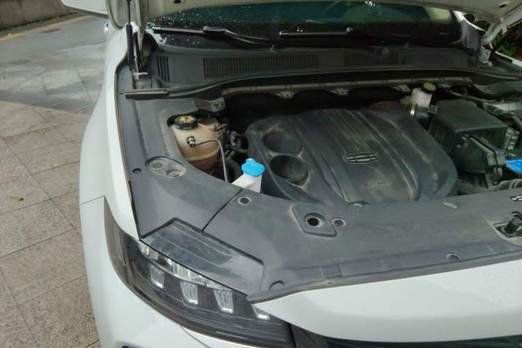 Used Geely Auto Emgrand X7 Sport 2022 Boyue X 1.8TD DCT Smart Connectivity Model Engine Bay Right