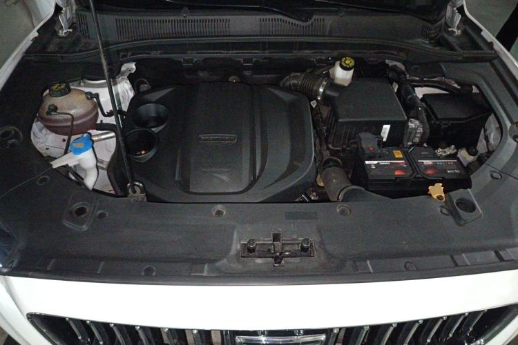 Used Geely Auto Emgrand X7 Sport 2022 1.8TD DCT Zhiya Trim Engine Bay